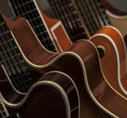 découvrez les dernières chansons, musiques et albums à succès sur notre plateforme de streaming musical.