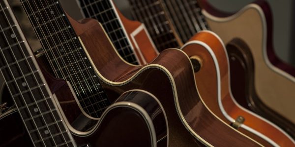 découvrez les dernières chansons, musiques et albums à succès sur notre plateforme de streaming musical.